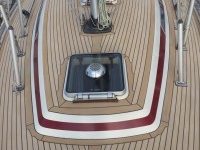 ヨットがフレキシチークで優雅で上品な仕上がりに