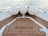 海外ではフレキシチークがこのように施工されてます。