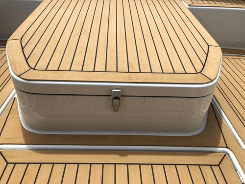 Flexiteek合成チークデッキを選択する10の理由