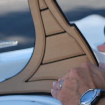 フレキシチーク（PVC）とマリンマット（ＥＶＡ）の違いについて