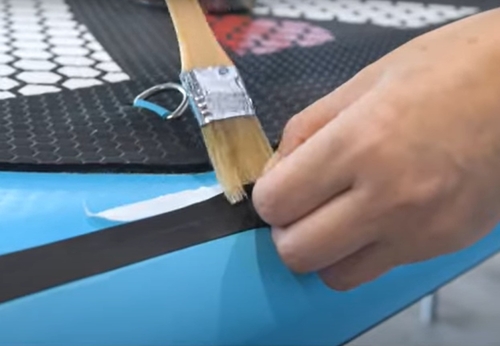 アクアアリーナ推奨！修理に最適な接着剤とは［SUP/カヤック/ゴムボート］