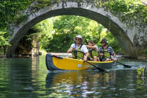 最高級インフレータブルカヤック『トマホーク』の魅力と特徴を徹底解説！