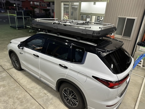 【ルーフテント取付事例】アウトランダー