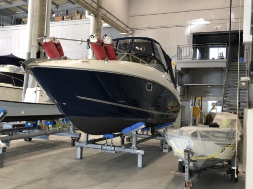 Sea-Ray 250に施工しました。