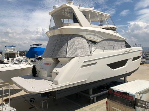 カーバー C-52に施工しました。(トランサムステップ編）