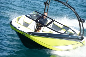 即納可能なジェットボートはこの４台!